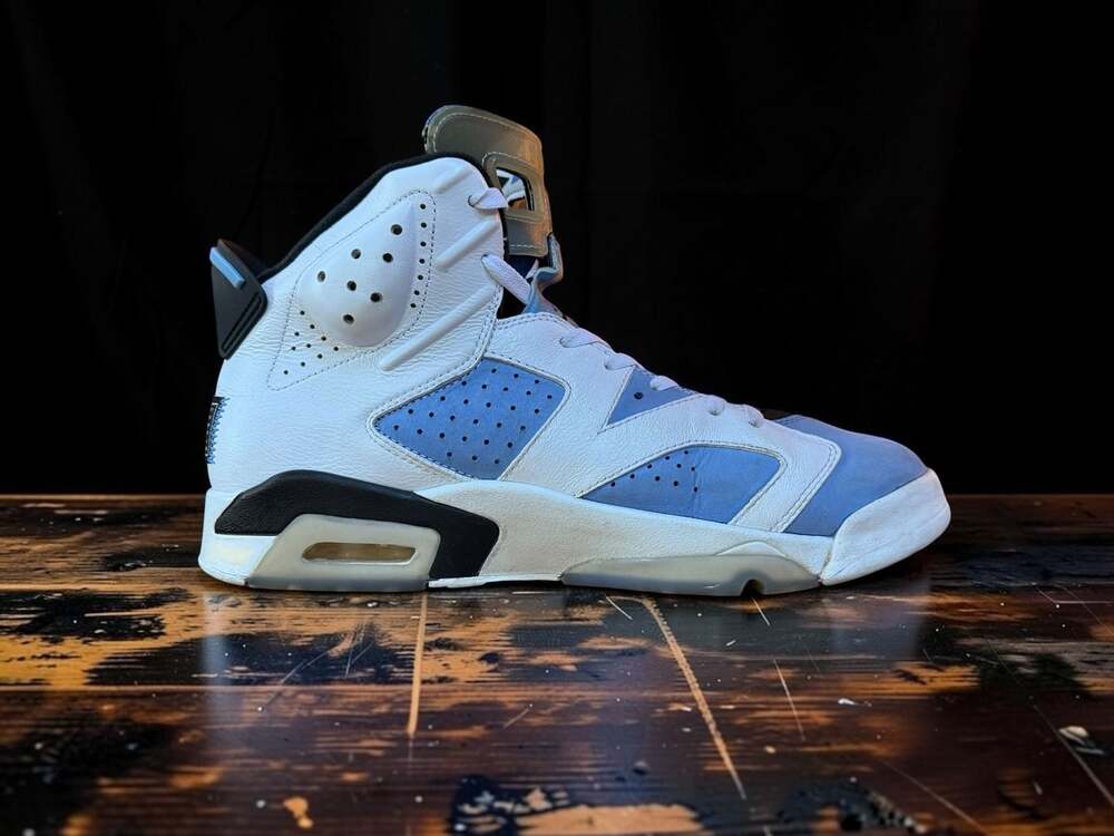 Nike Air Jordan 6 Retro UNC University Blue White Size 12 CT8529-410 - Picture 2 of 15